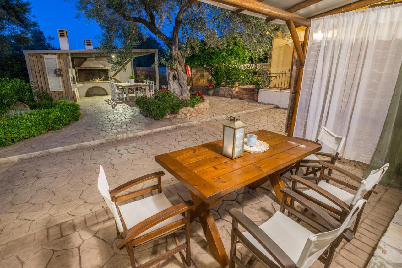 Averta Apartments Lefkada City Екстер'єр фото