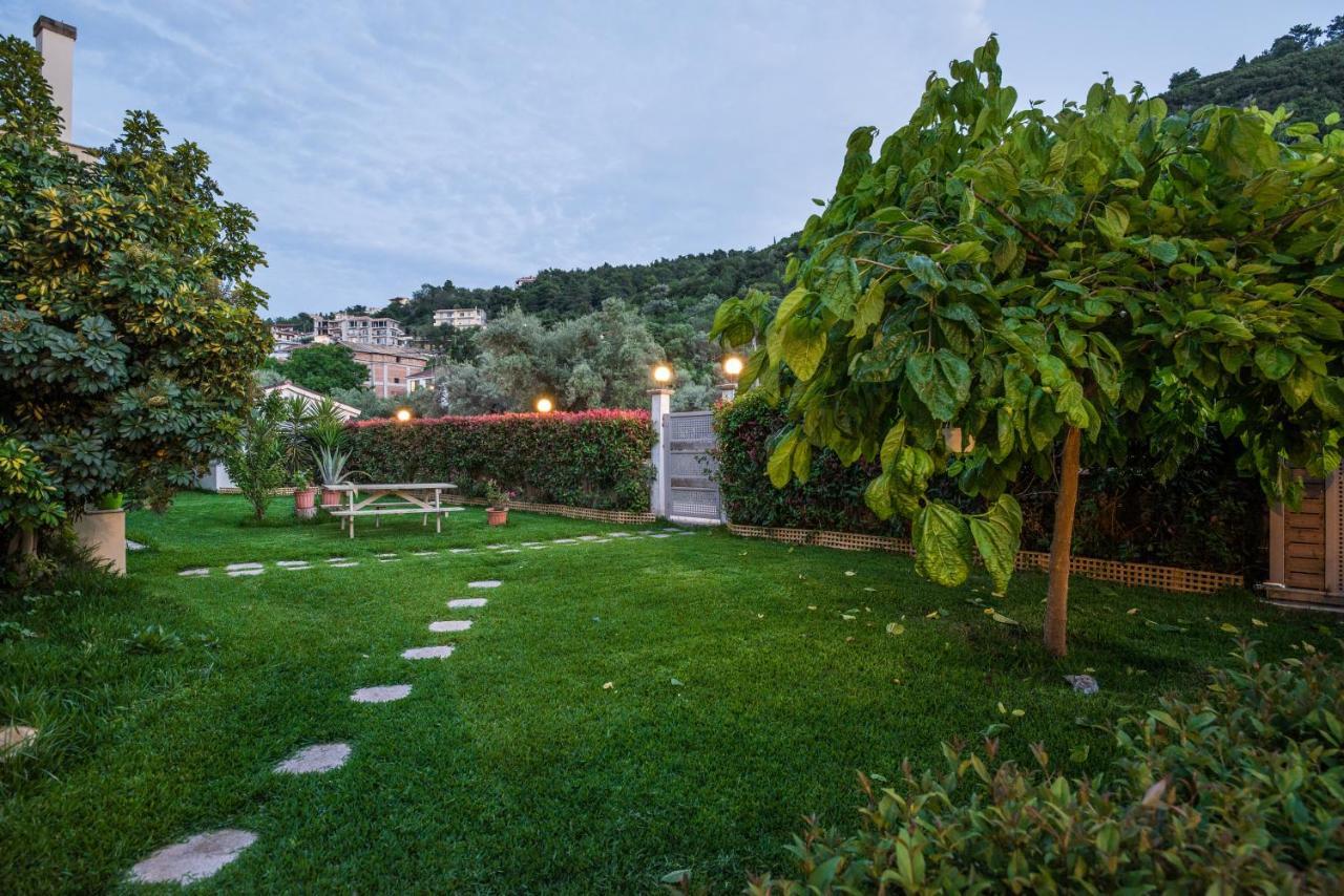Averta Apartments Lefkada City Екстер'єр фото